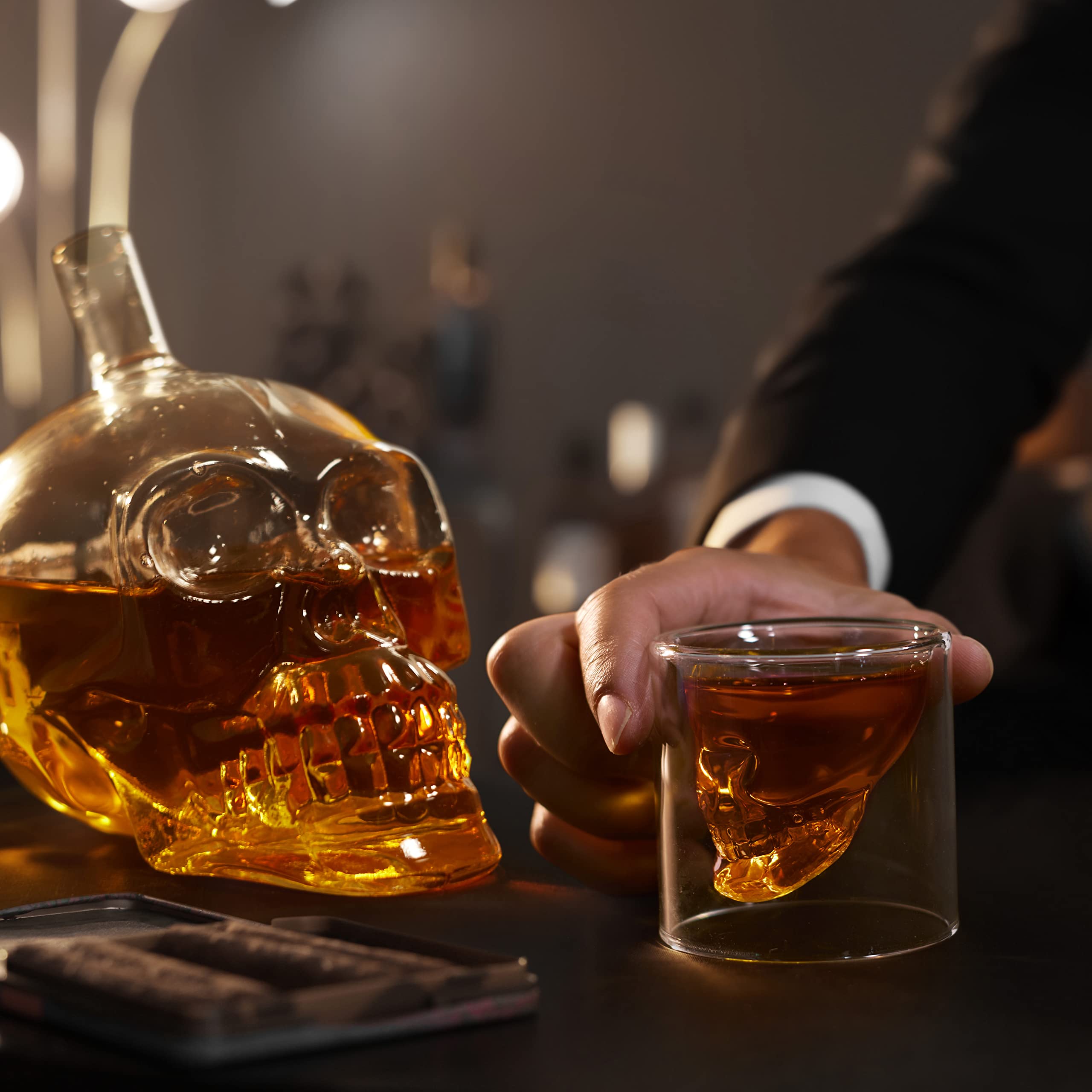 skull whiskey decanter and skull glasses