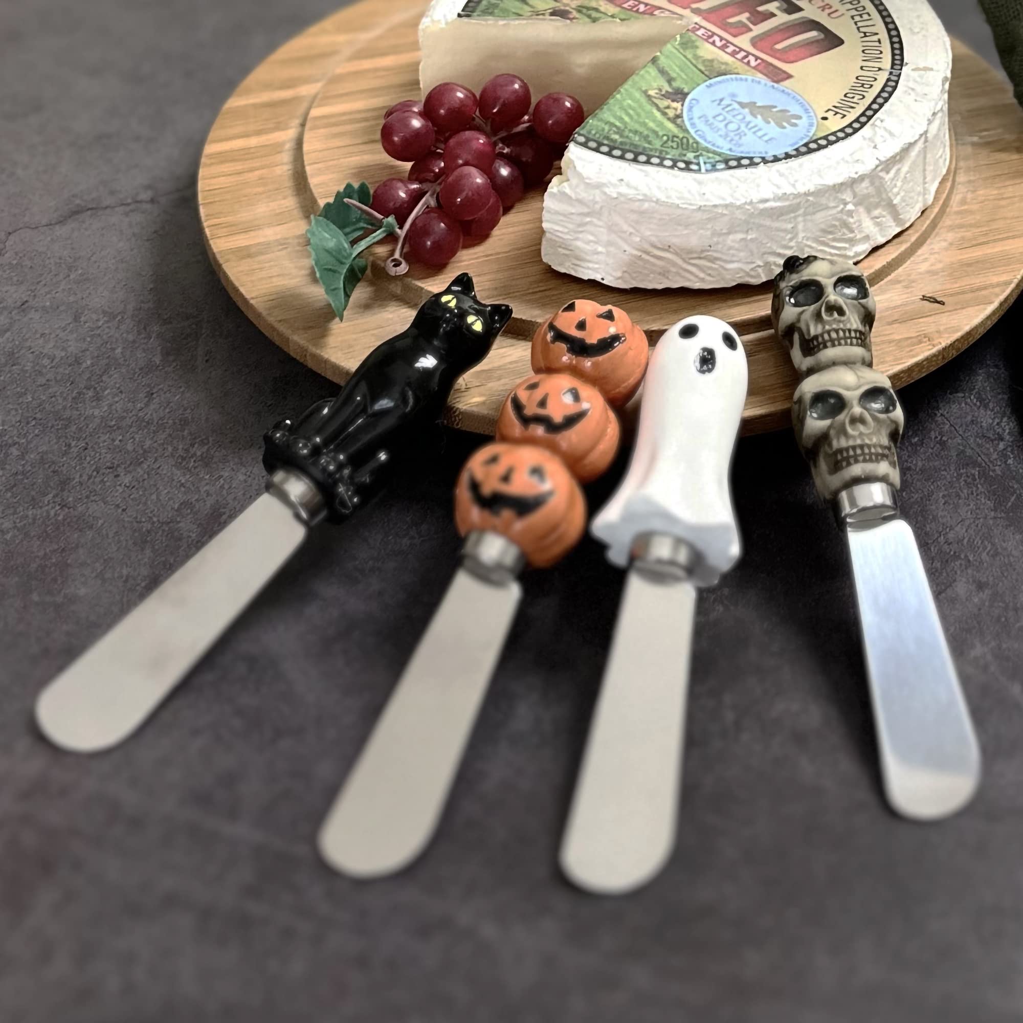 4 Piece Halloween Design Cheese and Butter Spreader Knives - Halloween kitchen accessories