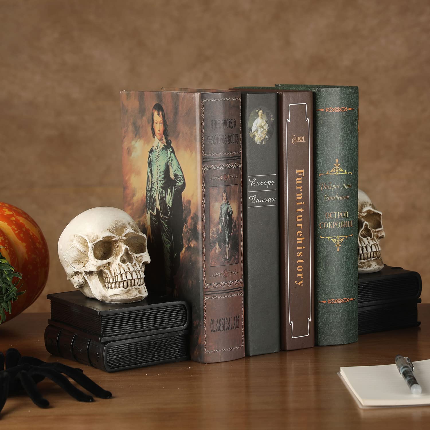 Skull Bookend Set