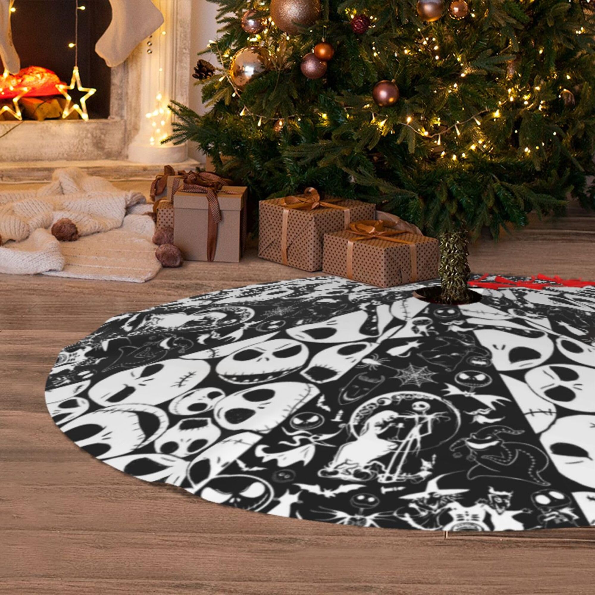 Skeleton Design Halloween Tree Skirt