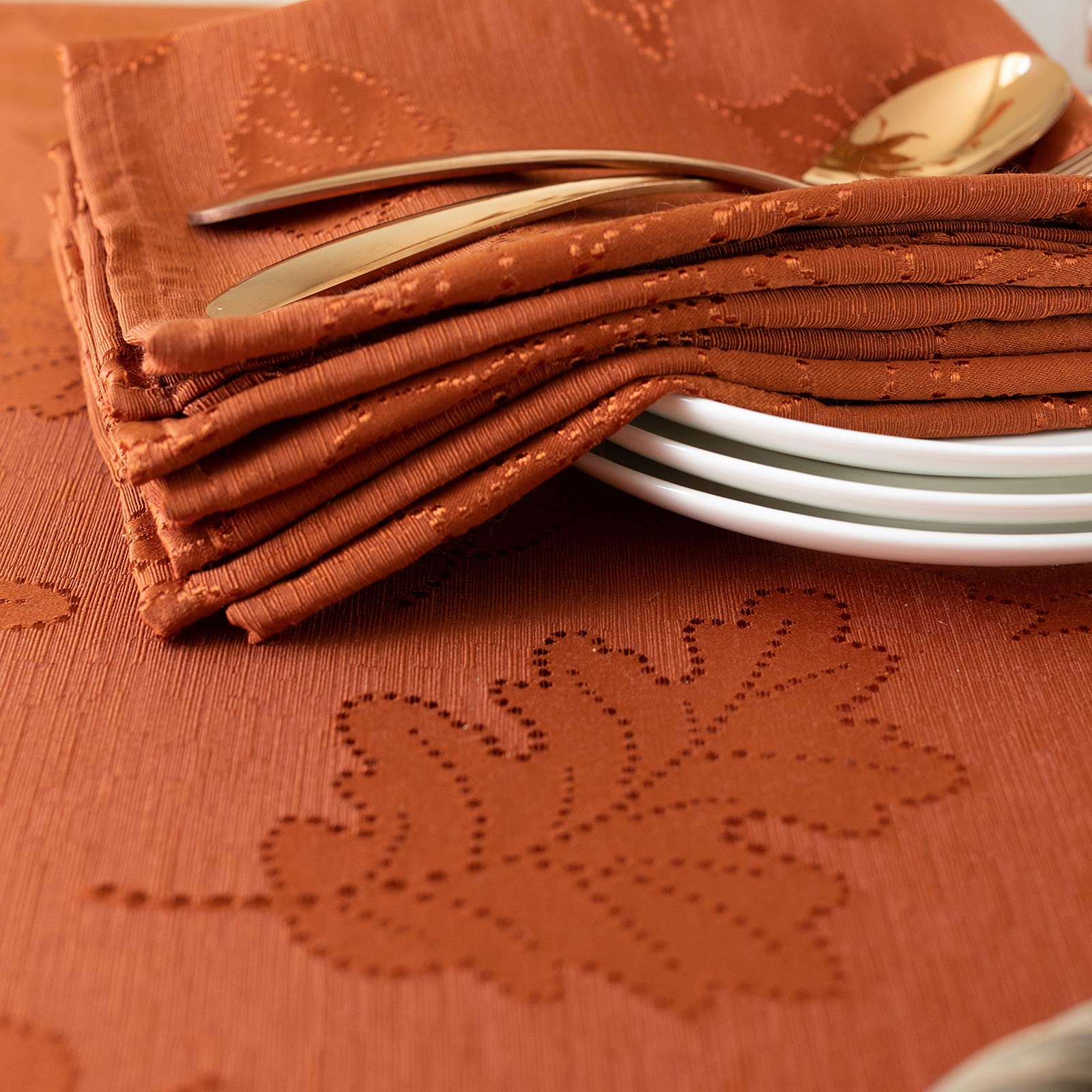 Leaf Pattern Cloth Napkins for Fall, Harvest, and Thanksgiving