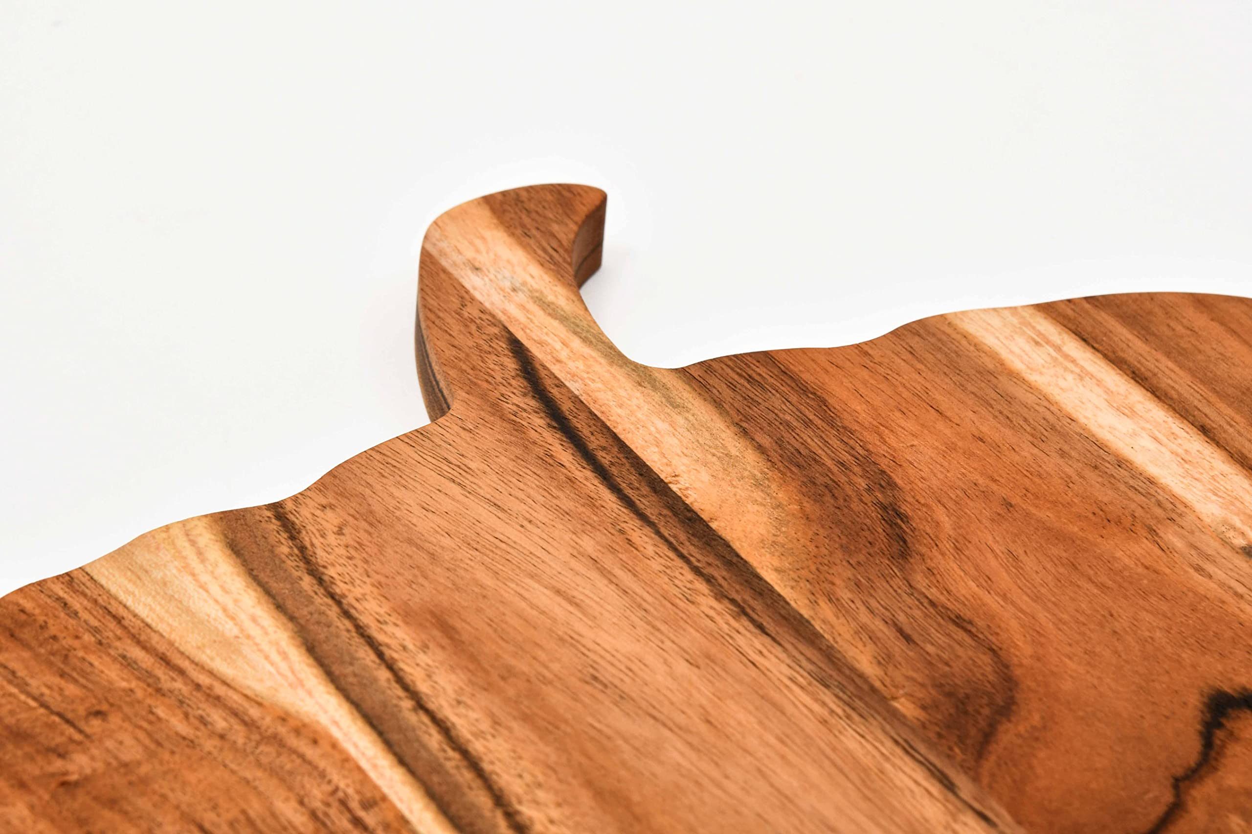 Pumpkin Shaped Wood Cutting Board Close Up