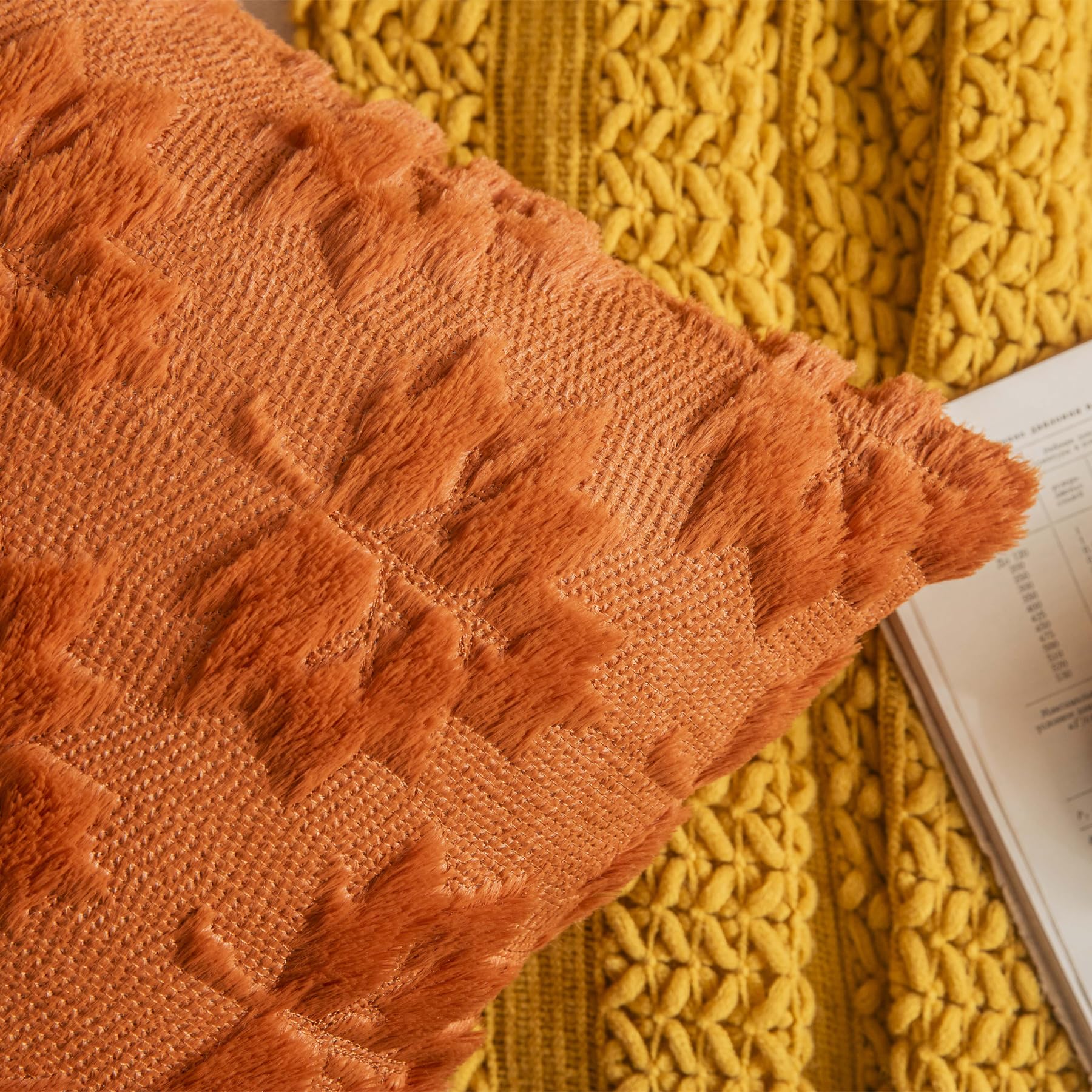 maple leaf design on fall throw pillow cover