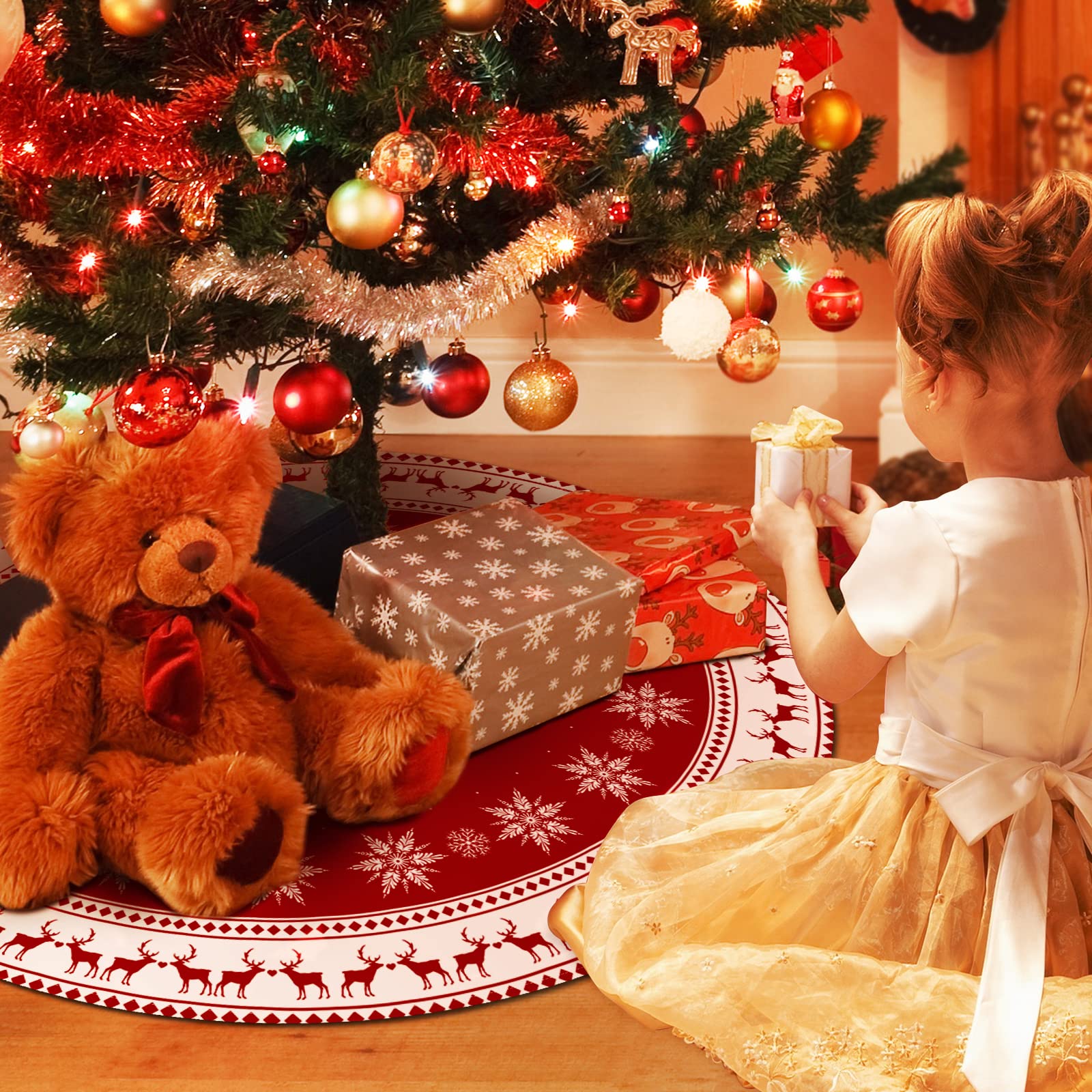 Red Christmas tree skirt