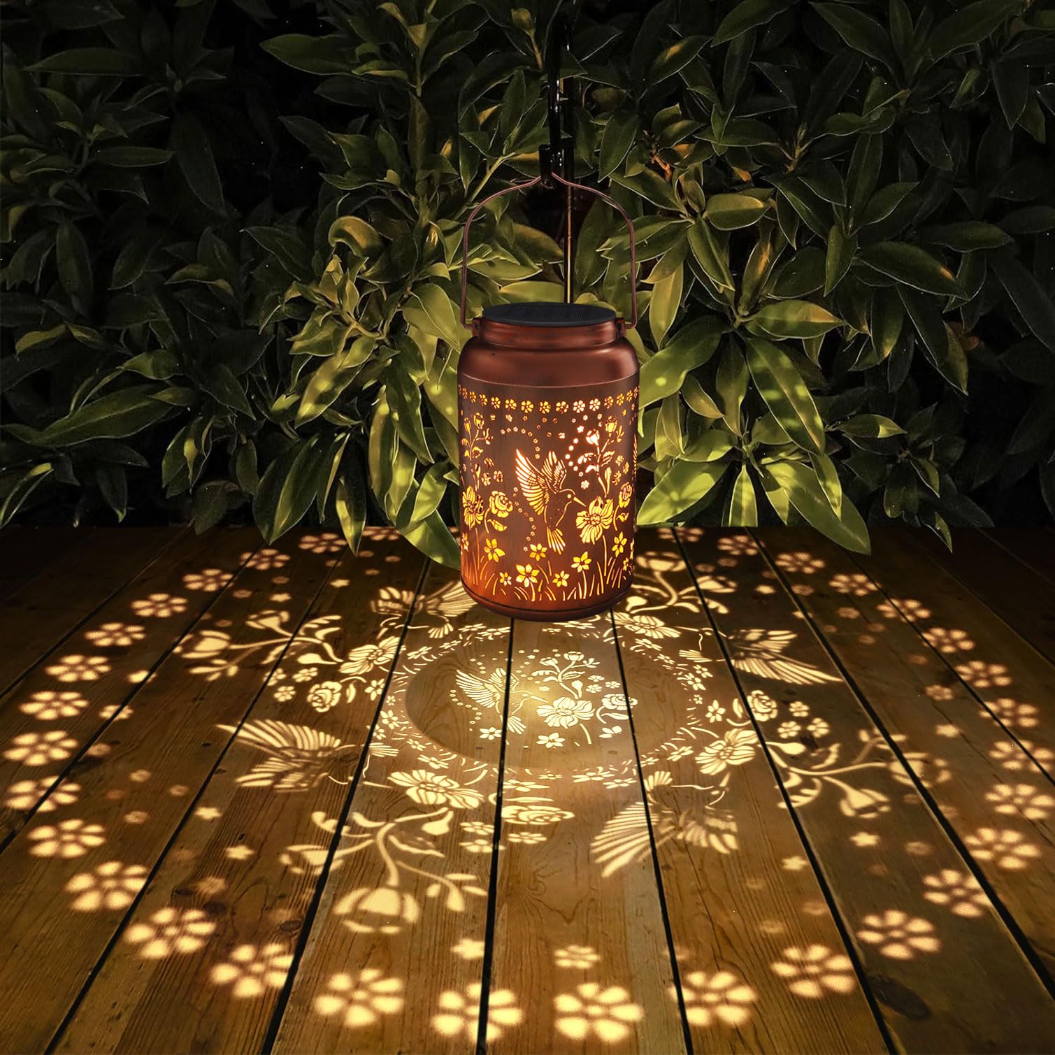Outdoor Waterproof Hummingbird Lantern Solar Light displays beautiful light pattern