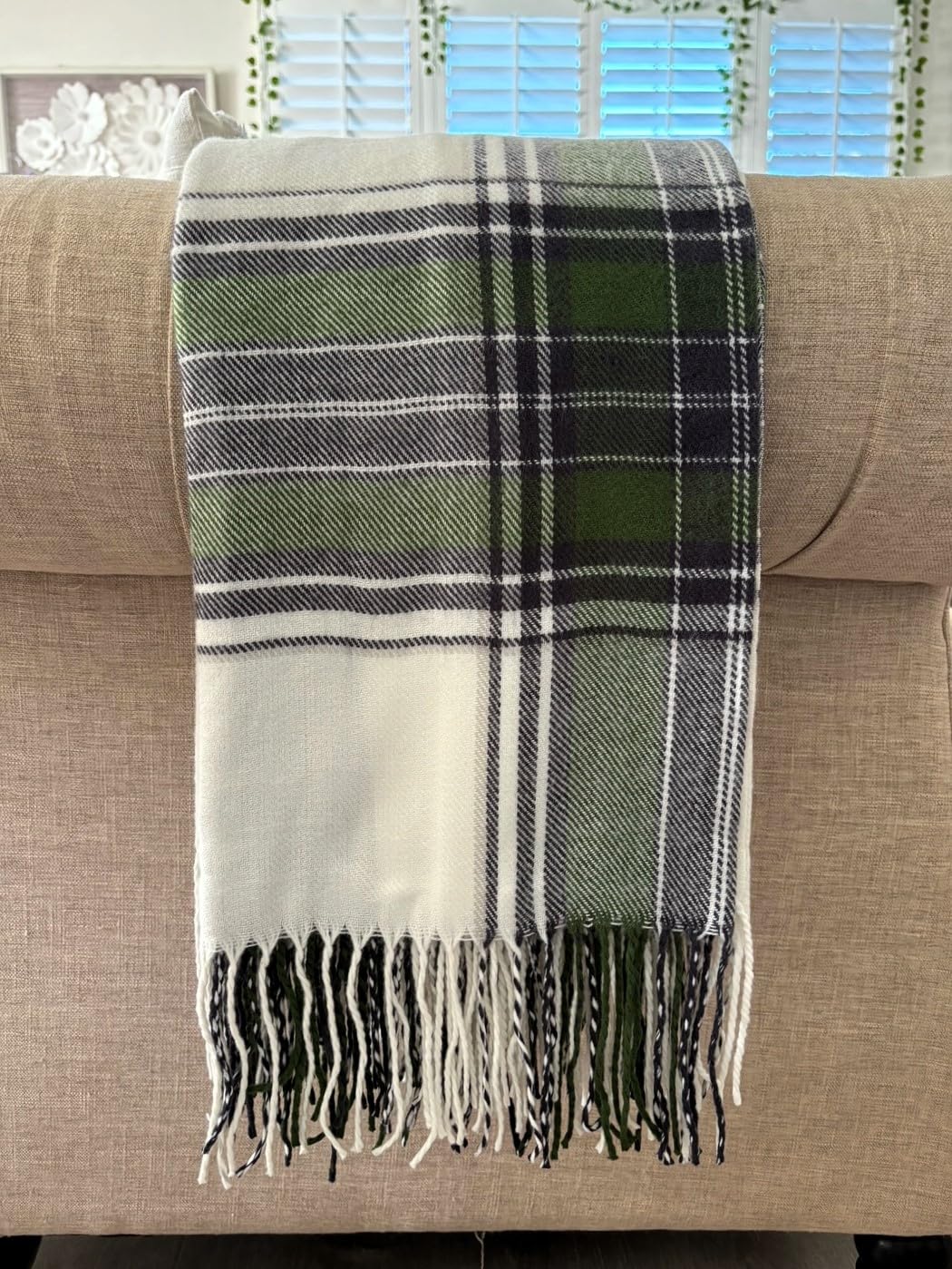 plaid fall throw blanket with fringe detail - fall indoor decor - cozy fall throw blanket