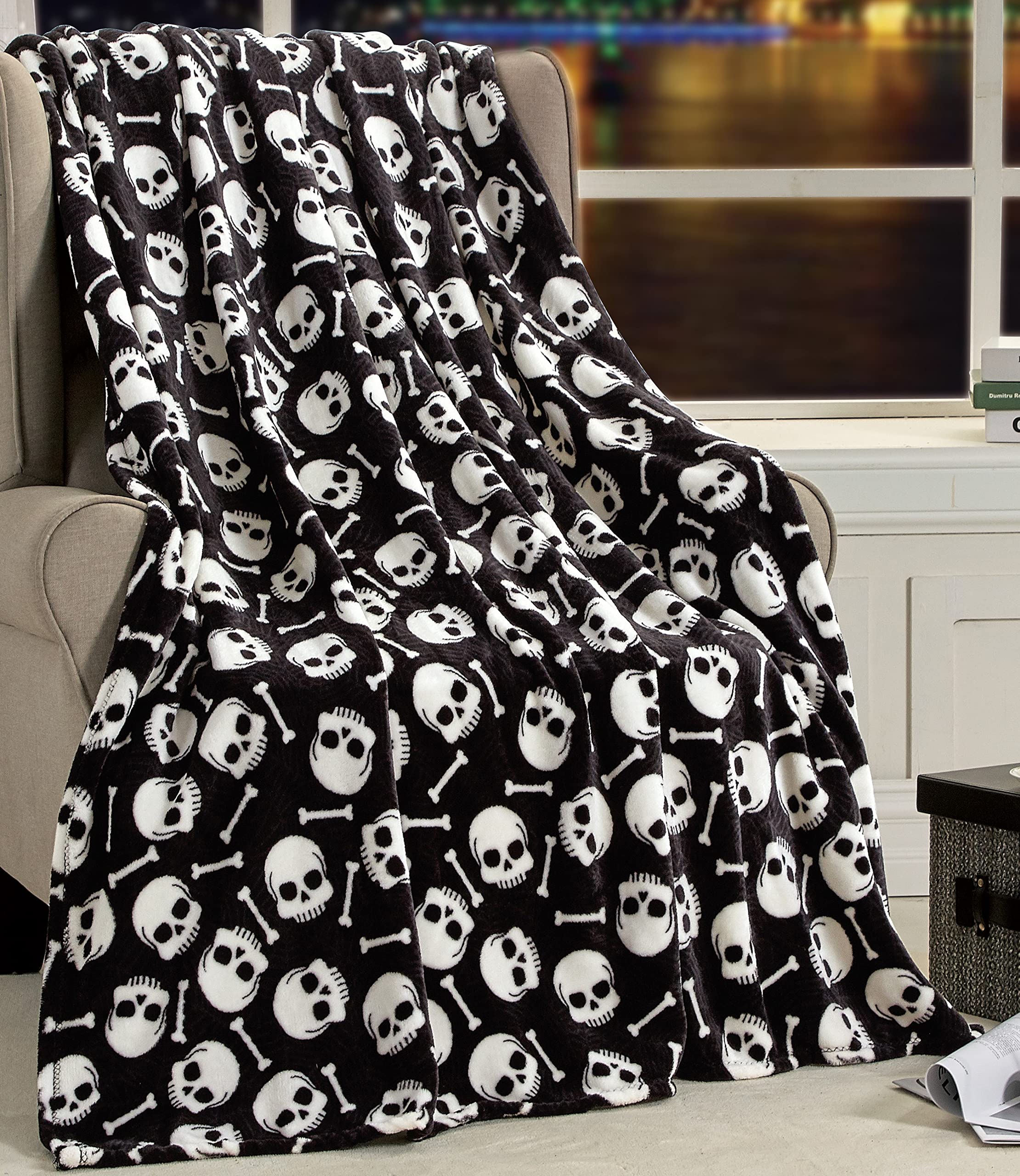 Halloween Themed Skull and Bones Pattern Throw Blanket 50 x 60 inches