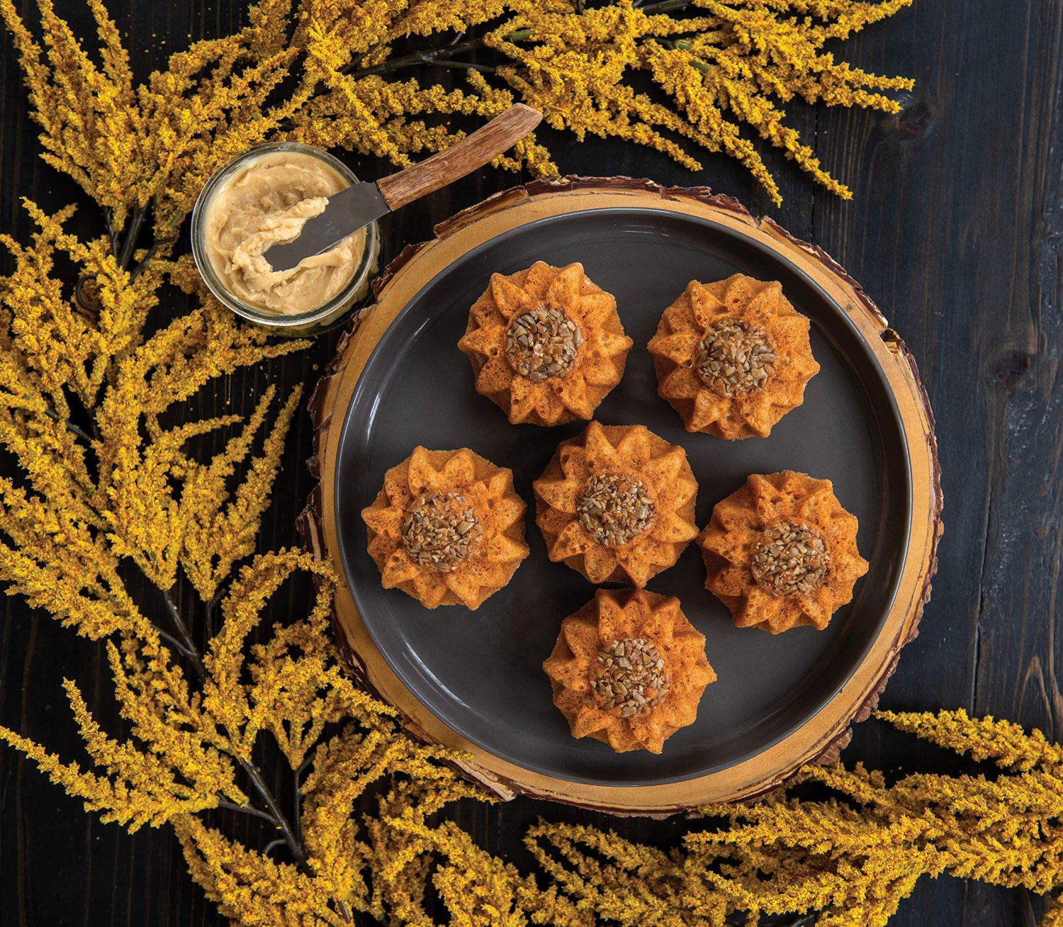 sunflower shaped cake pan