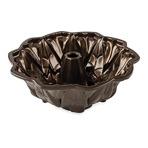 Bronze Fall Bundt Pan with Leaf Design