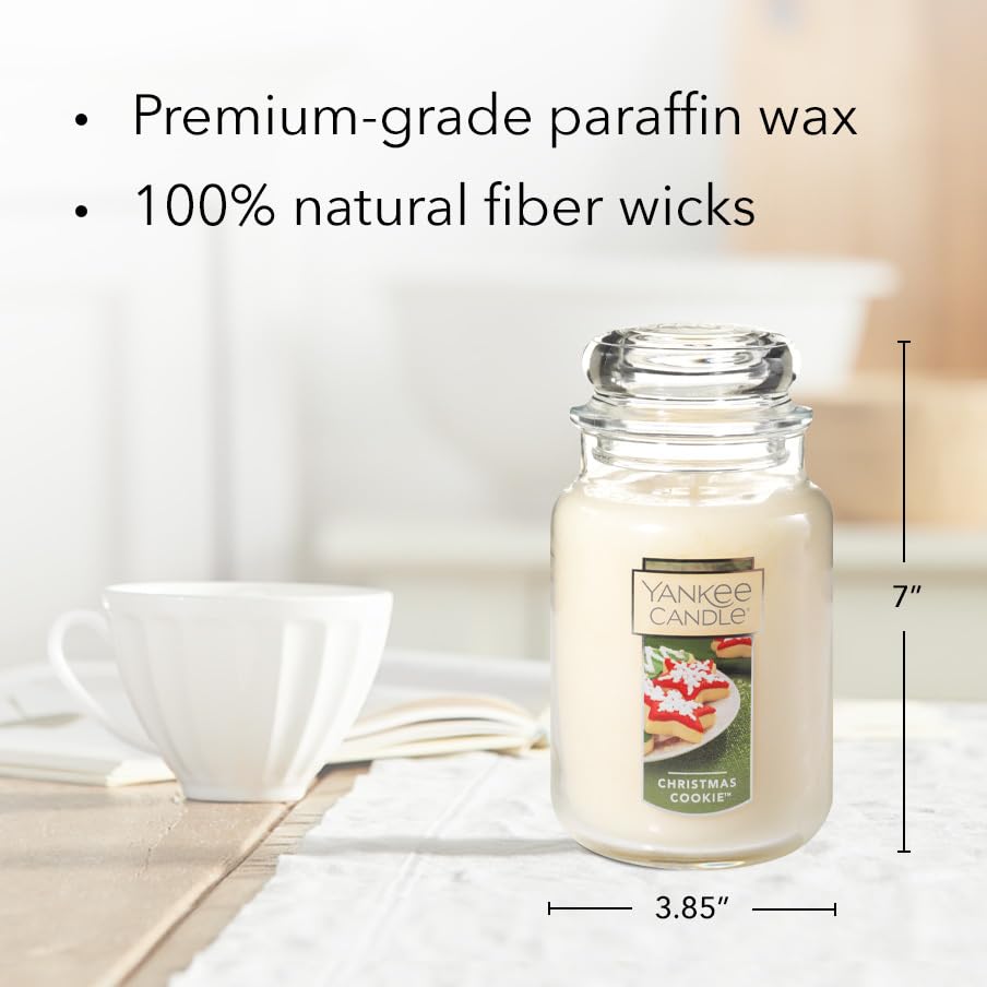 Christmas Candle from premium wax and natural fiber wicks