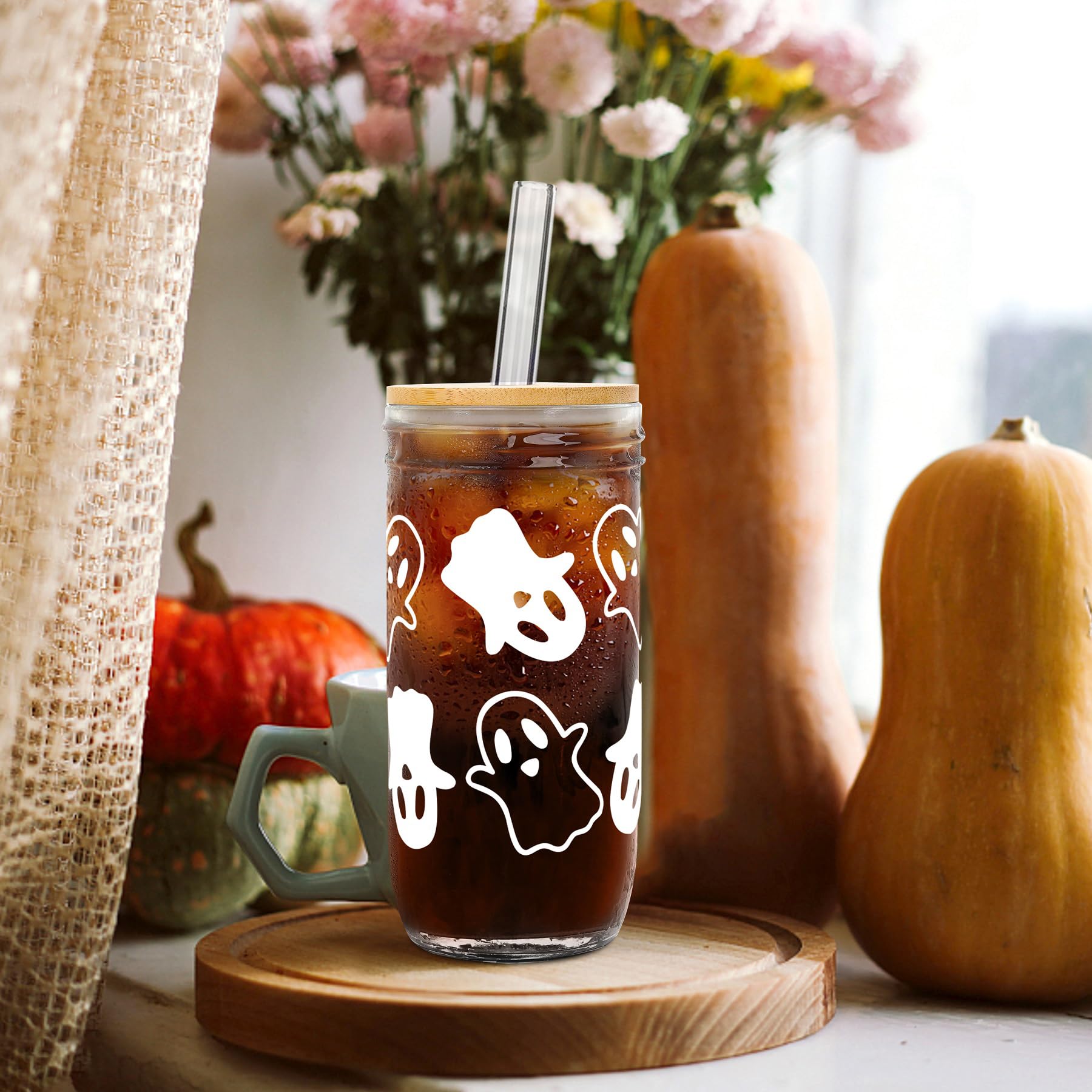 Ghost Halloween Cups, 24oz Glass Cups with Lids