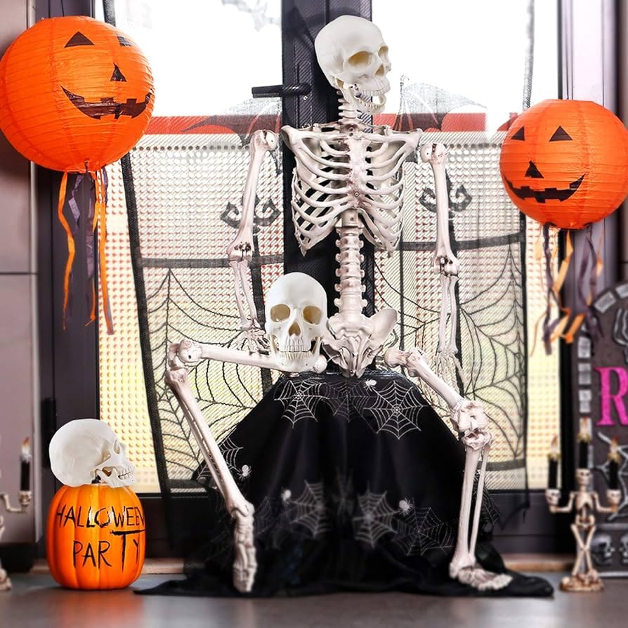 Life Size Skeleton Skeleton Skull Decor