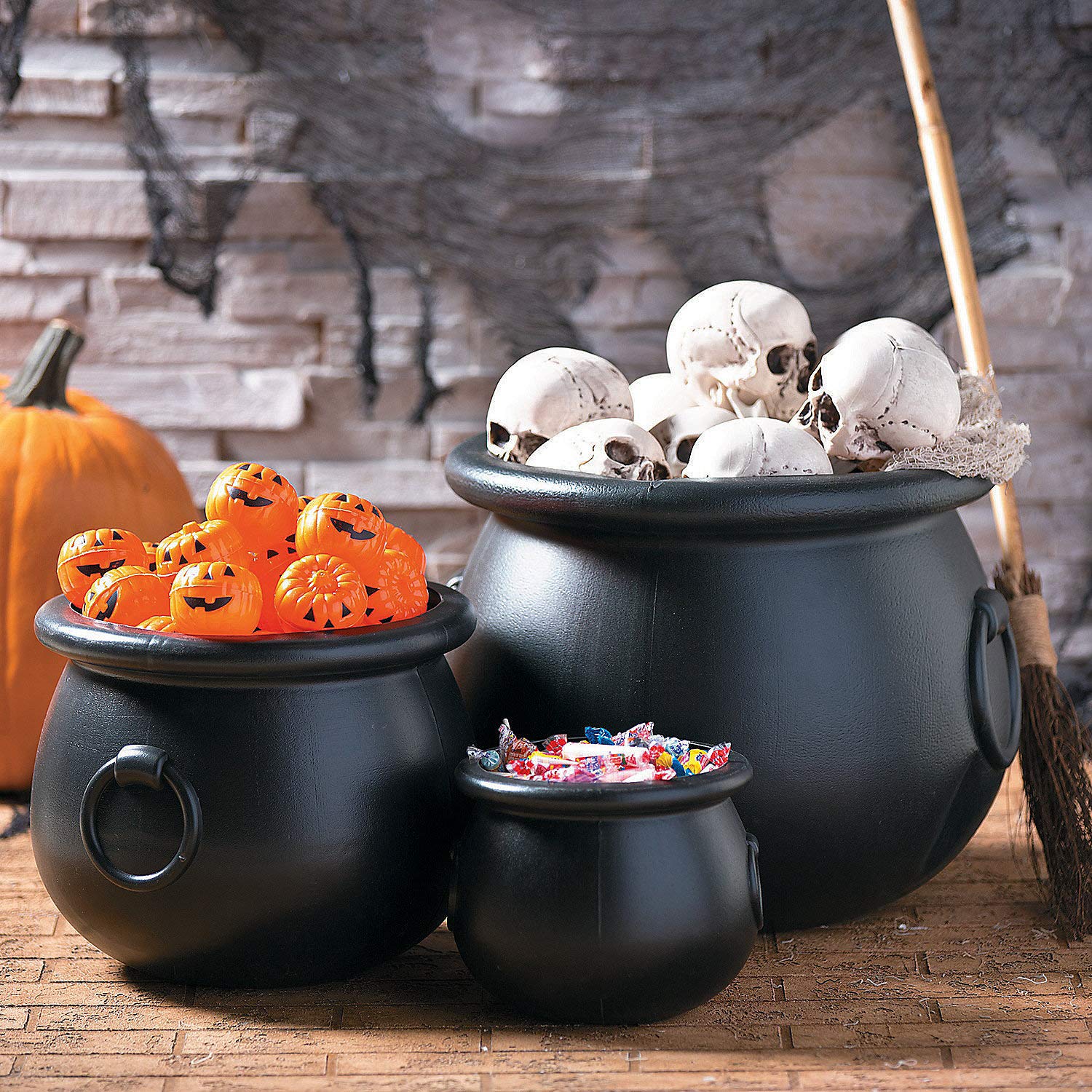 Black Cauldron Pot 16", 12" and 8", Pack of 3