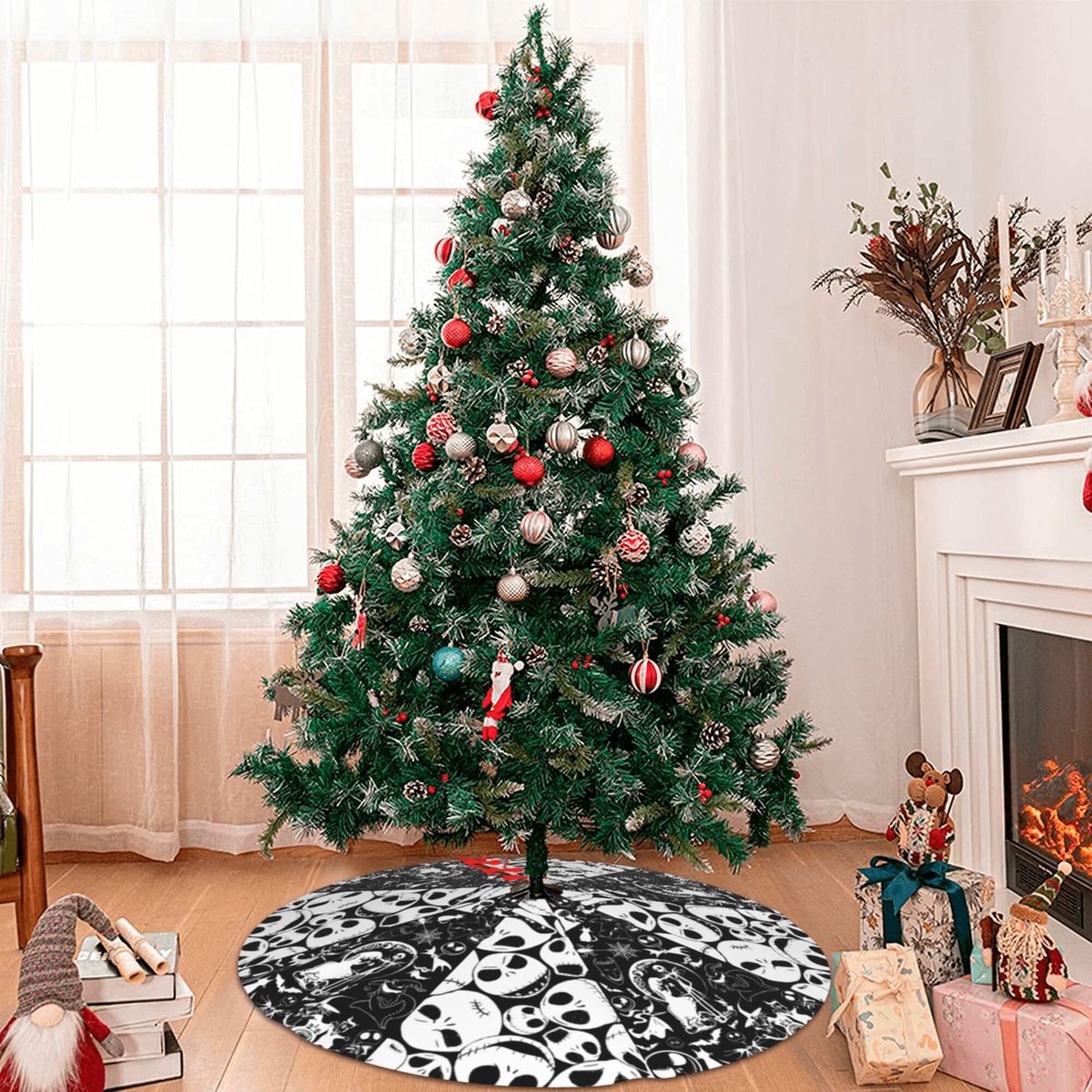 36in Skull Black and White Halloween Tree Skirt