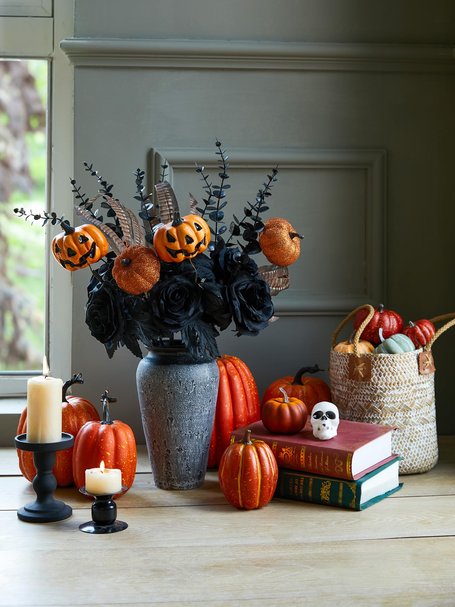 10PCS Halloween Decor Artificial Flowers Black Roses with Pumpkins