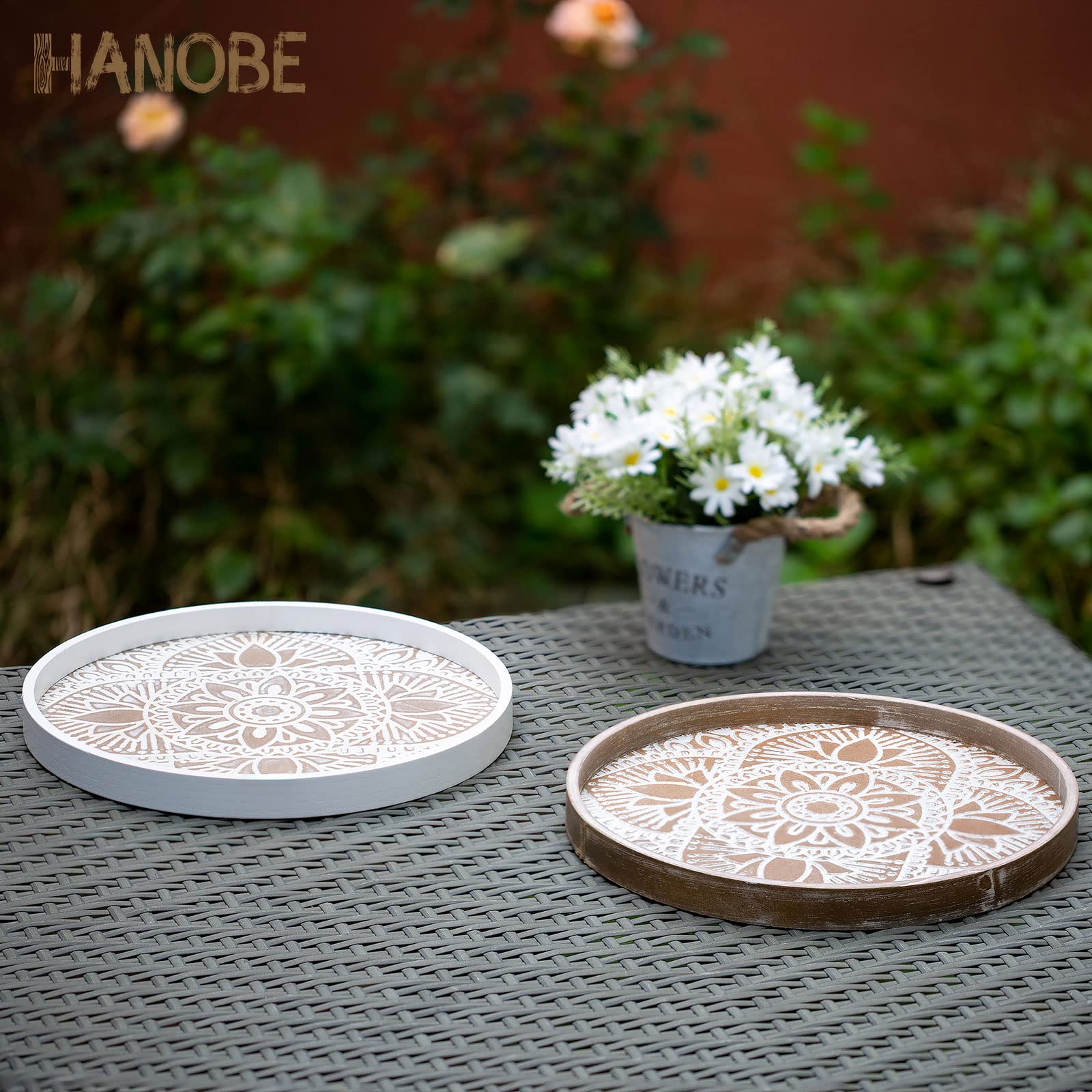 Decorative round farmhouse wood tray