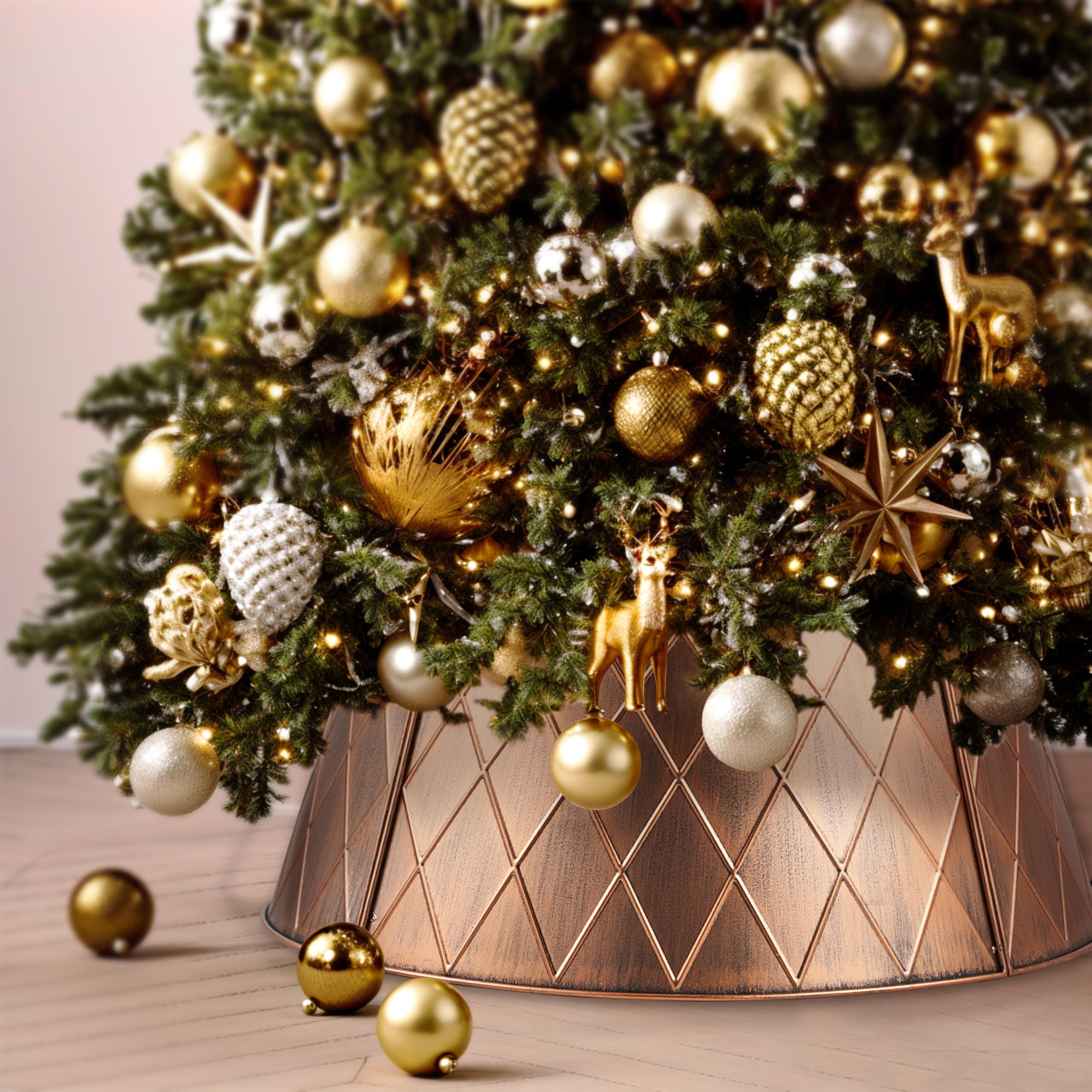 bronze Christmas tree collar closeup